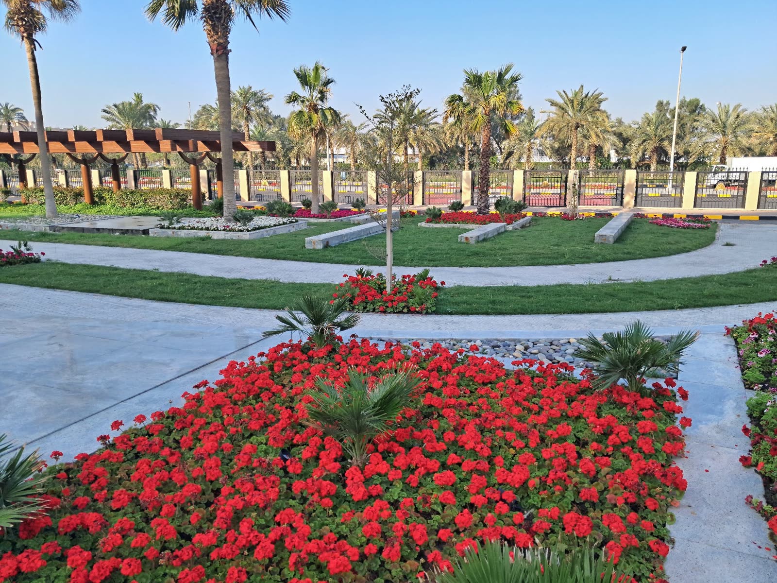 Curved lawns and beds across the palace gardens